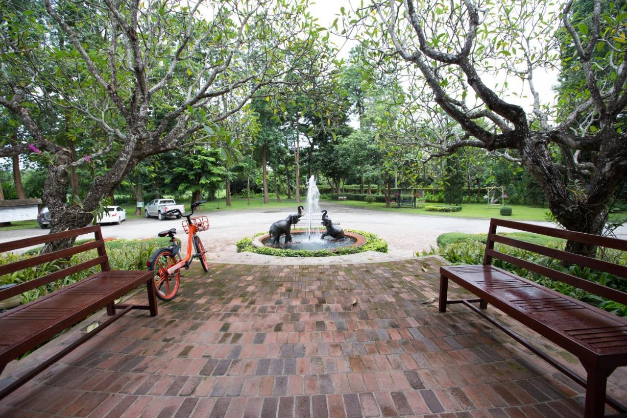 The Imperial Chiang Mai Resort & Sports Club Zewnętrze zdjęcie
